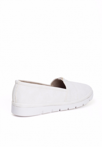 Beyaz Lastikli Bayan Babet Ayakkabı