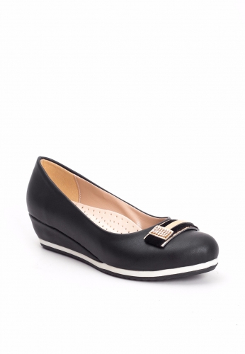 Siyah Dolgu Topuk Ayakkabı